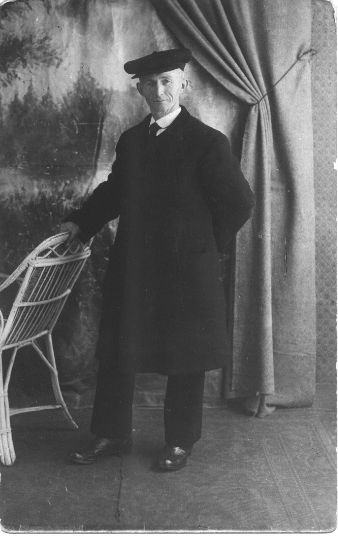 Klik voor foto in apart venster dirk_van_den_broek_1873_ca_1926.jpg